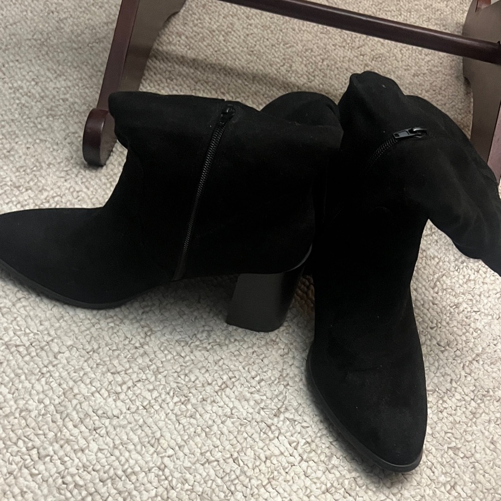 Market & Spruce Black Ankle Booties - Picture 8 of 9